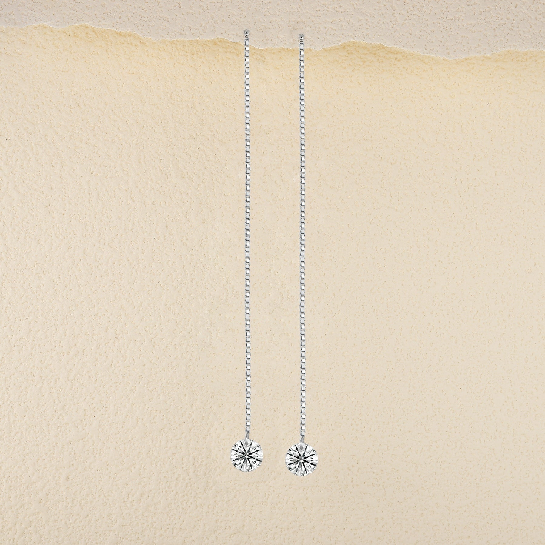 Top-quality Moissanite Luxury And Fashionable Light Luxury Jewelry Silver Stud Earrings S925 Silver Plated Platinum