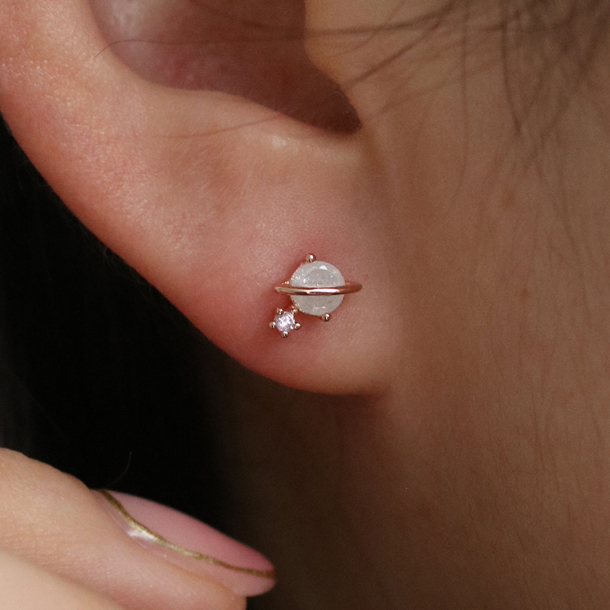 Saturn cubic stud earrings-1