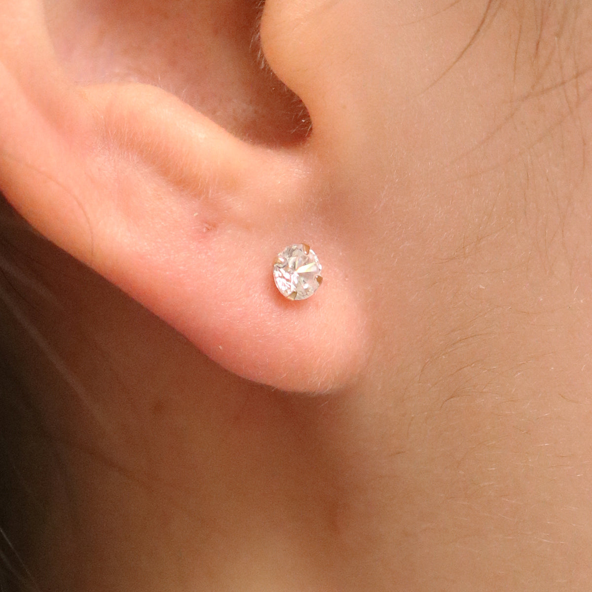 Four prong White Topaz studs-4
