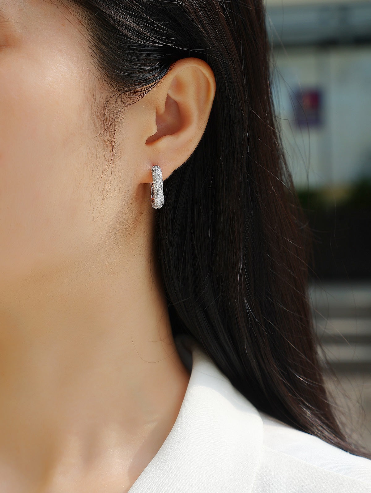 Top-quality Moissanite Luxury And Fashionable Light Luxury Jewelry Silver Stud Earrings S925 Silver Plated Platinum