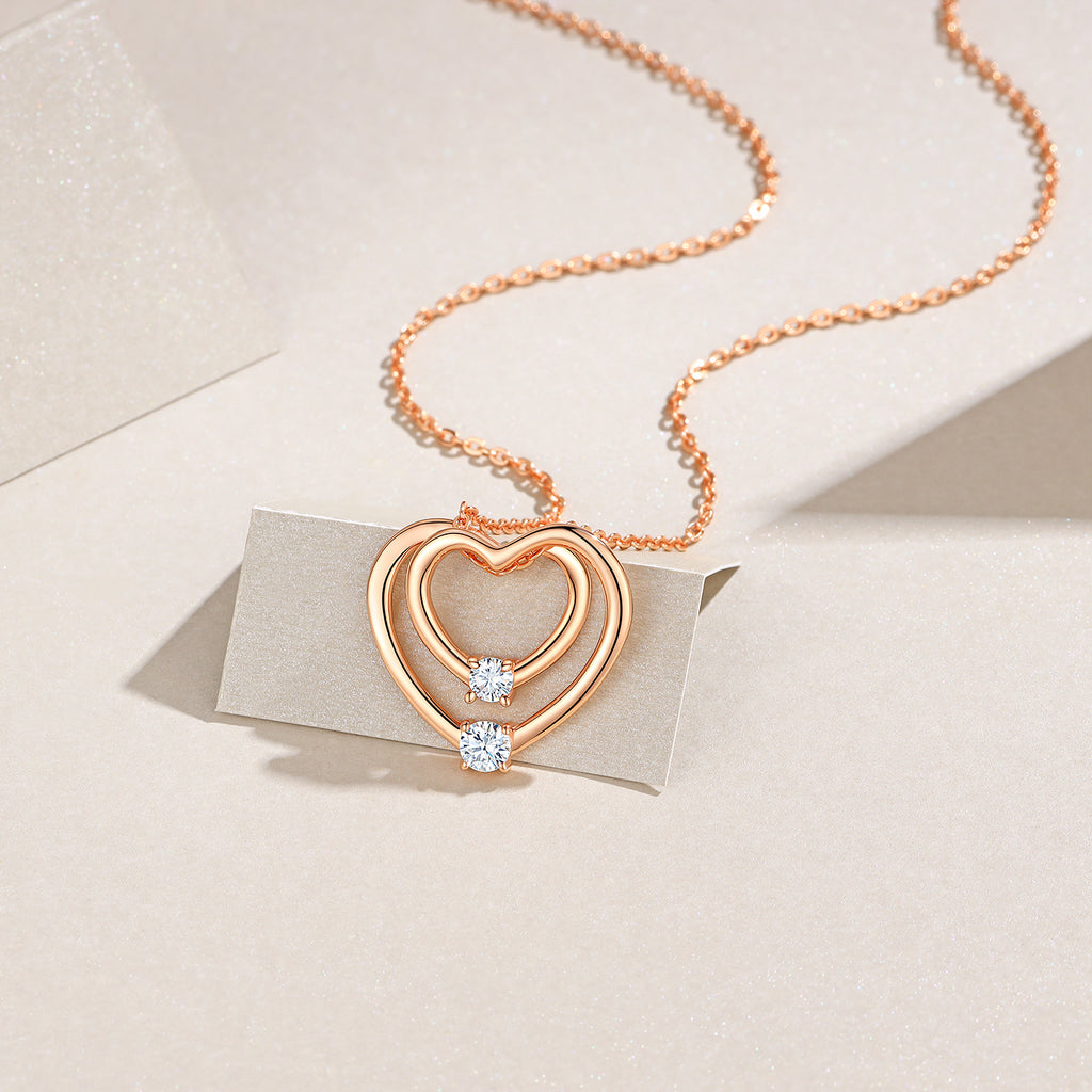 Set With Top-quality Moissanite, This Luxurious And Fashionable Light Luxury Trend Jewelry Necklace Pendant Is Made Of S925 Silver Electroplated With Platinum